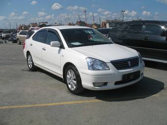 2002 Toyota Premio Photos