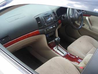 2002 Toyota Premio Photos