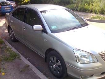 2002 Toyota Premio Pictures