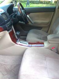 2002 Toyota Premio Pictures
