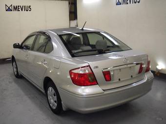 2002 Toyota Premio Pictures