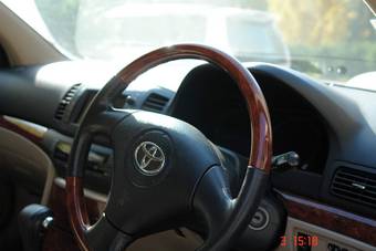 2002 Toyota Premio Photos