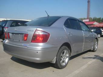 2002 Toyota Premio Pictures