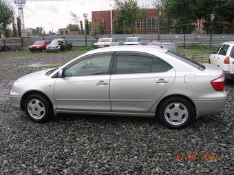 2002 Toyota Premio Pictures