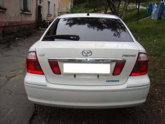 2002 Toyota Premio Photos