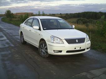 2002 Toyota Premio Photos