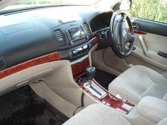 2002 Toyota Premio Photos