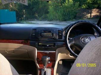 2002 Toyota Premio Pictures