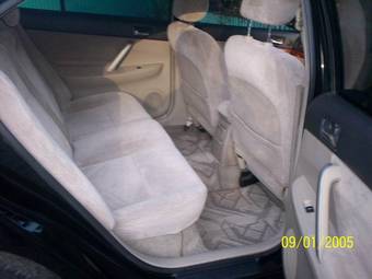 2002 Toyota Premio Pics