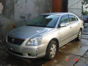 2002 Toyota Premio Pictures