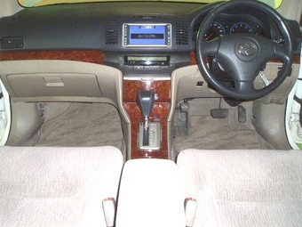 Toyota Premio
