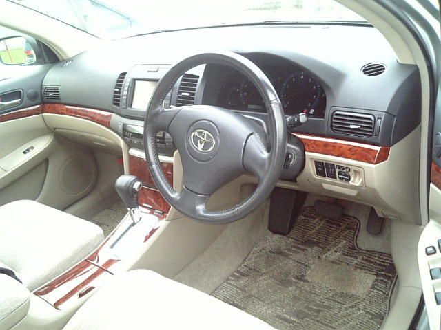 2003 Toyota Premio