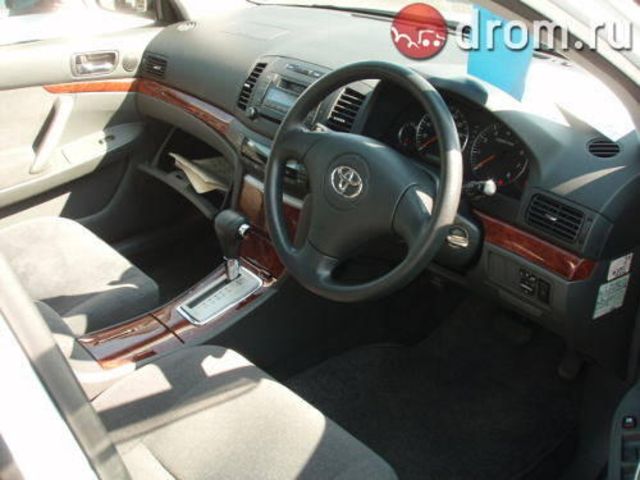 2003 Toyota Premio