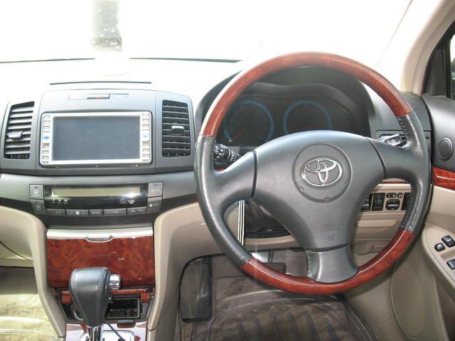 2003 Toyota Premio