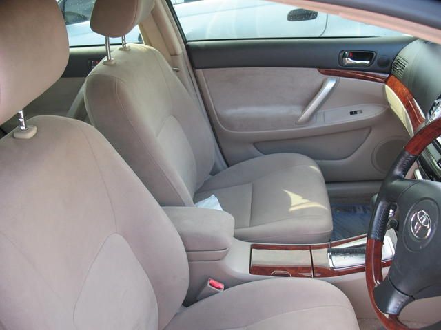 2003 Toyota Premio