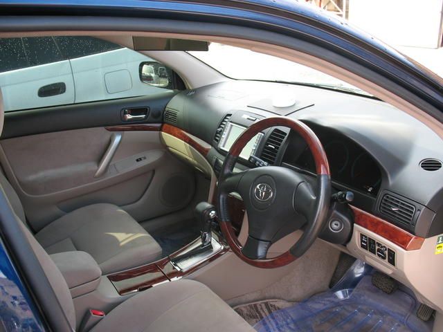 2003 Toyota Premio