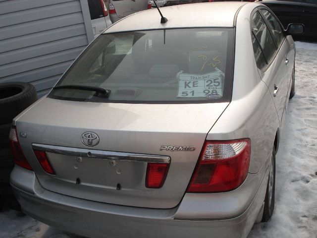 2003 Toyota Premio