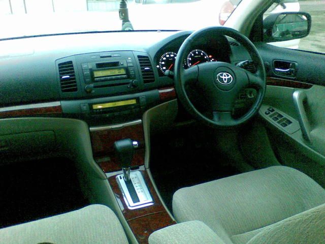 2003 Toyota Premio