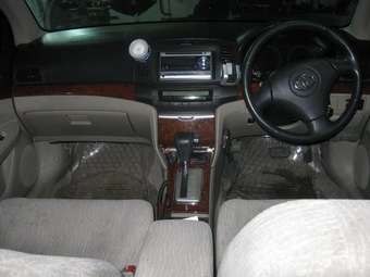 2003 Toyota Premio Photos