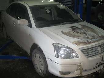 2003 Toyota Premio Pictures