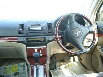2003 Toyota Premio Photos