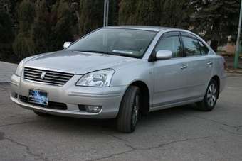 2003 Toyota Premio Pictures