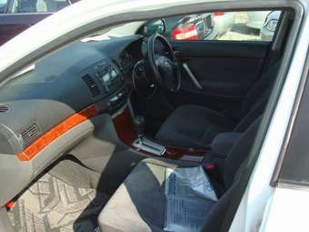 2003 Toyota Premio Photos
