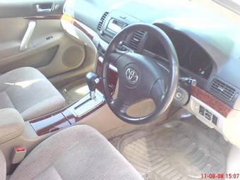 2003 Toyota Premio Pictures