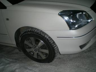 2003 Toyota Premio Pics