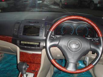 2003 Toyota Premio Images