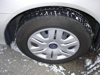 2003 Toyota Premio Pictures