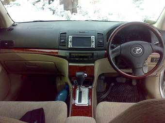 2003 Toyota Premio Wallpapers
