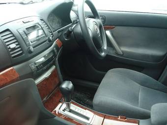 2003 Toyota Premio Pictures