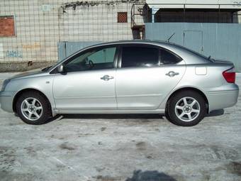 2003 Toyota Premio Photos