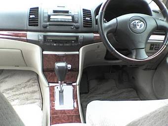 2003 Toyota Premio Photos