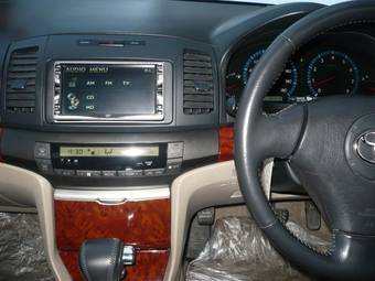 2003 Toyota Premio Pictures