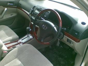 2003 Toyota Premio Photos