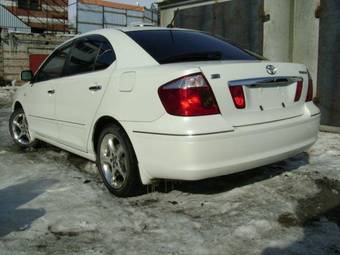 2003 Toyota Premio Pictures