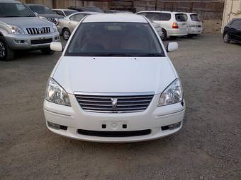 2003 Toyota Premio Pictures