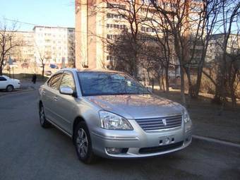 2003 Toyota Premio Pictures