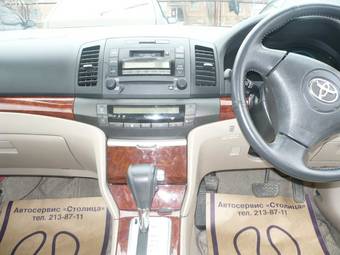 2003 Toyota Premio Photos