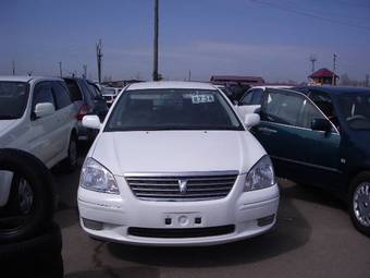 2003 Toyota Premio Pictures