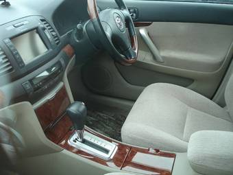 2003 Toyota Premio Photos