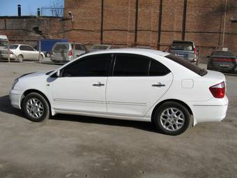 2003 Toyota Premio Pictures