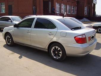 2003 Toyota Premio Pictures