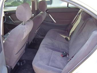 2003 Toyota Premio Pictures