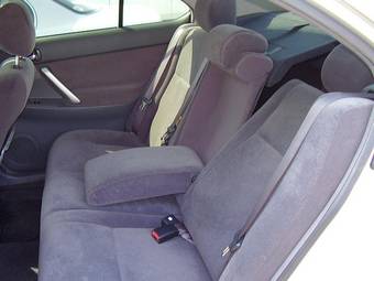 2003 Toyota Premio Pictures