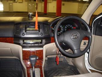 2003 Toyota Premio Wallpapers