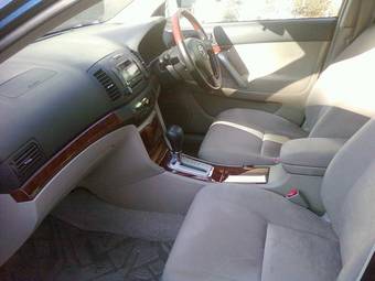 2003 Toyota Premio Pictures