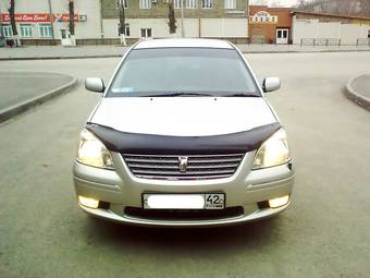 2003 Toyota Premio Pictures